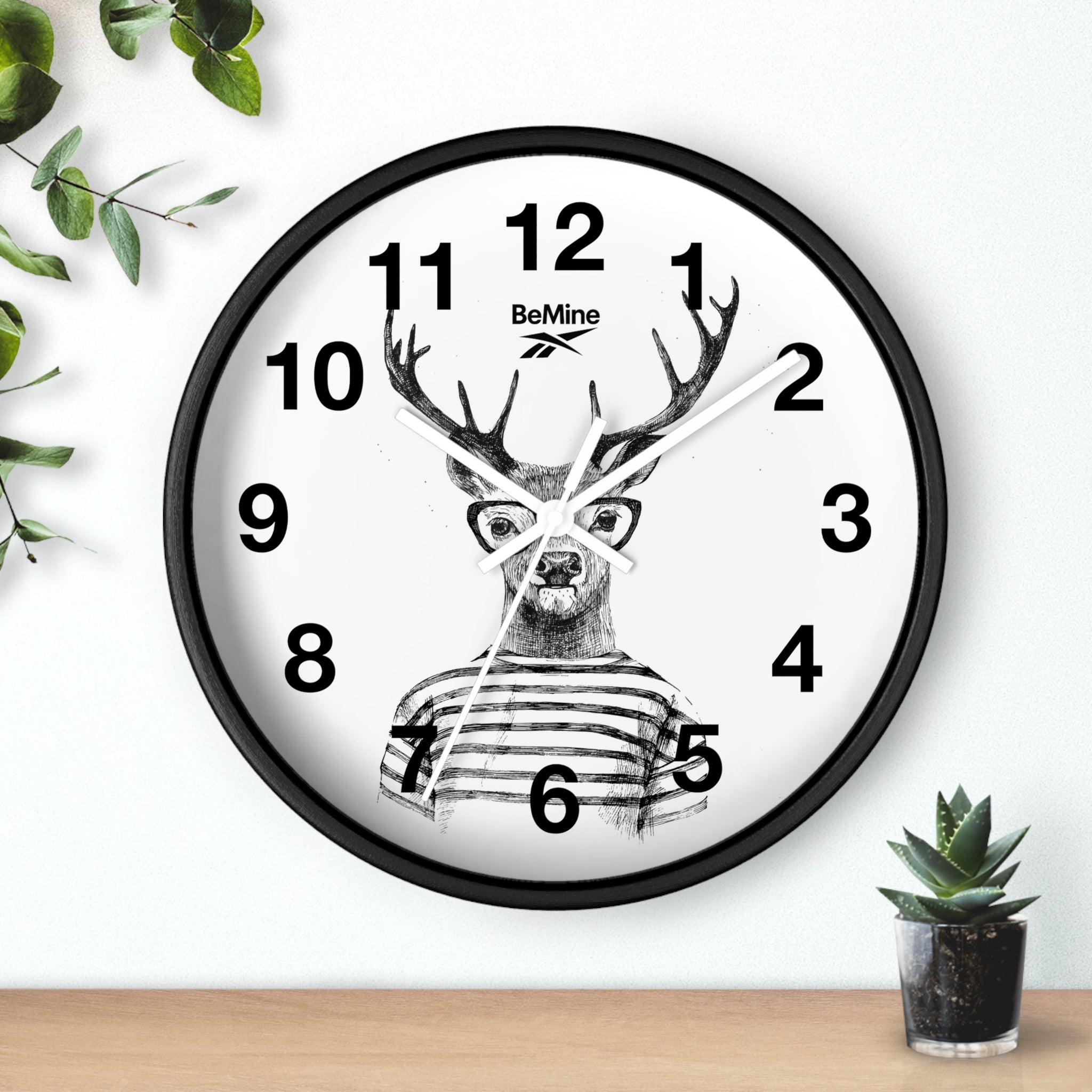 Horloge murale (gratuit a l'achat de plus de 100$)