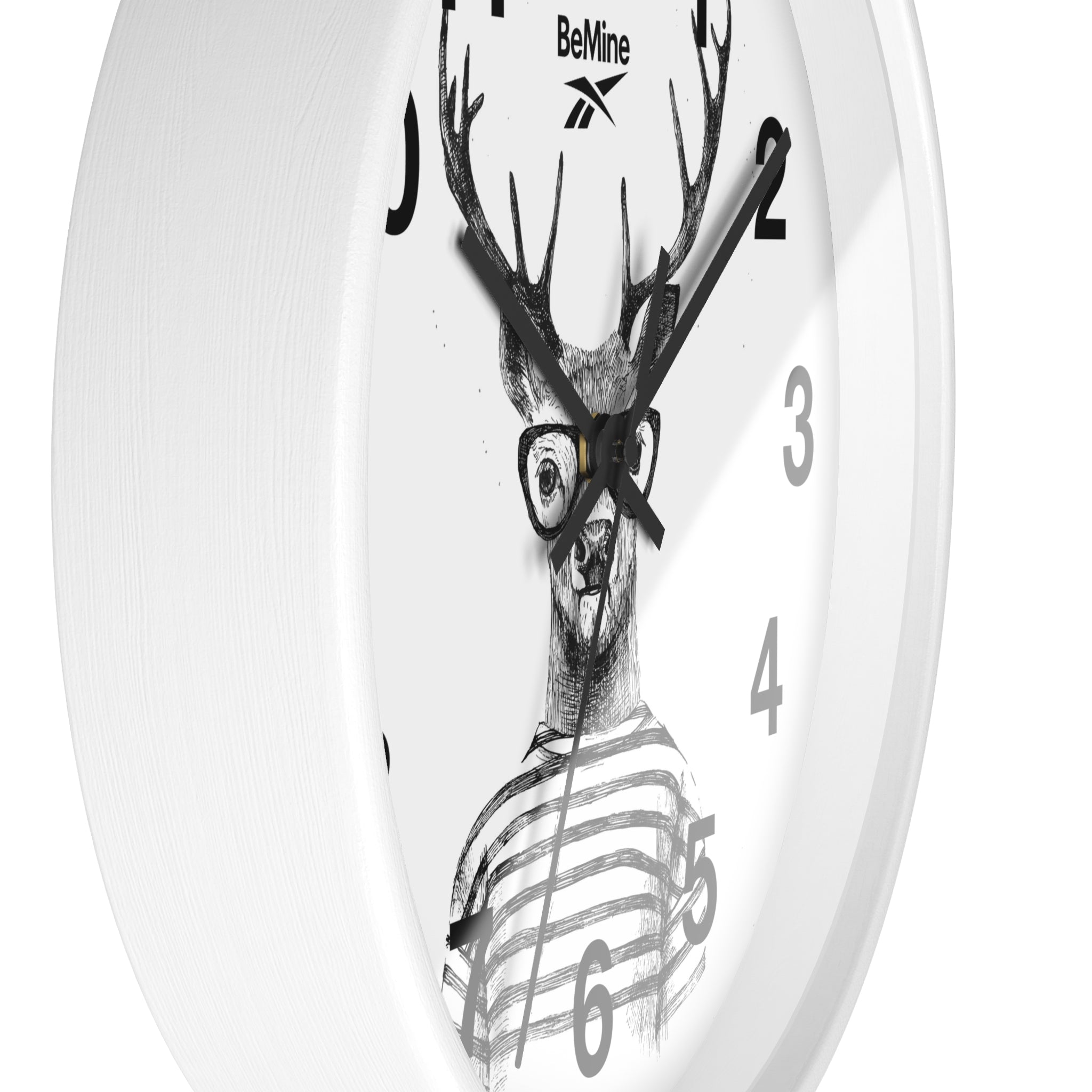 Horloge murale (gratuit a l'achat de plus de 100$)