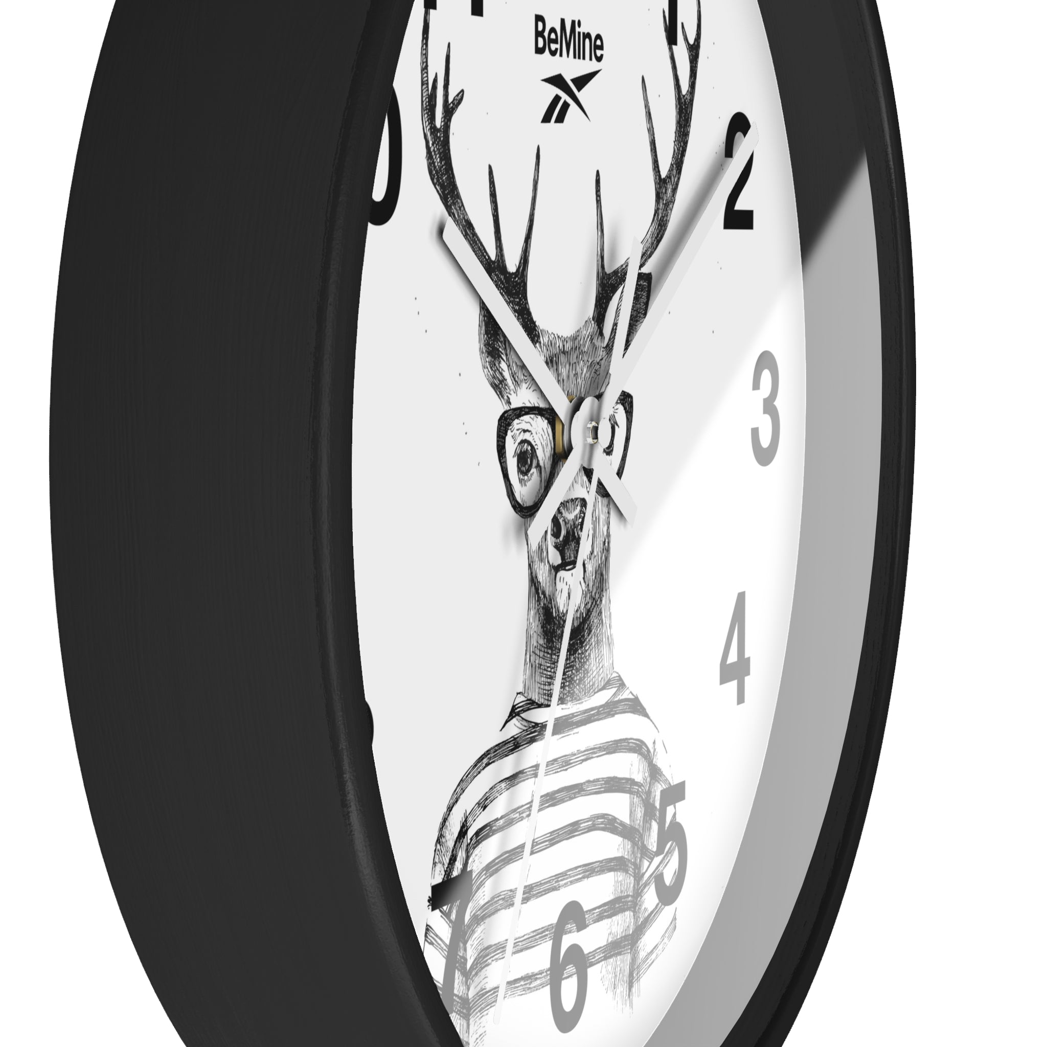 Horloge murale (gratuit a l'achat de plus de 100$)